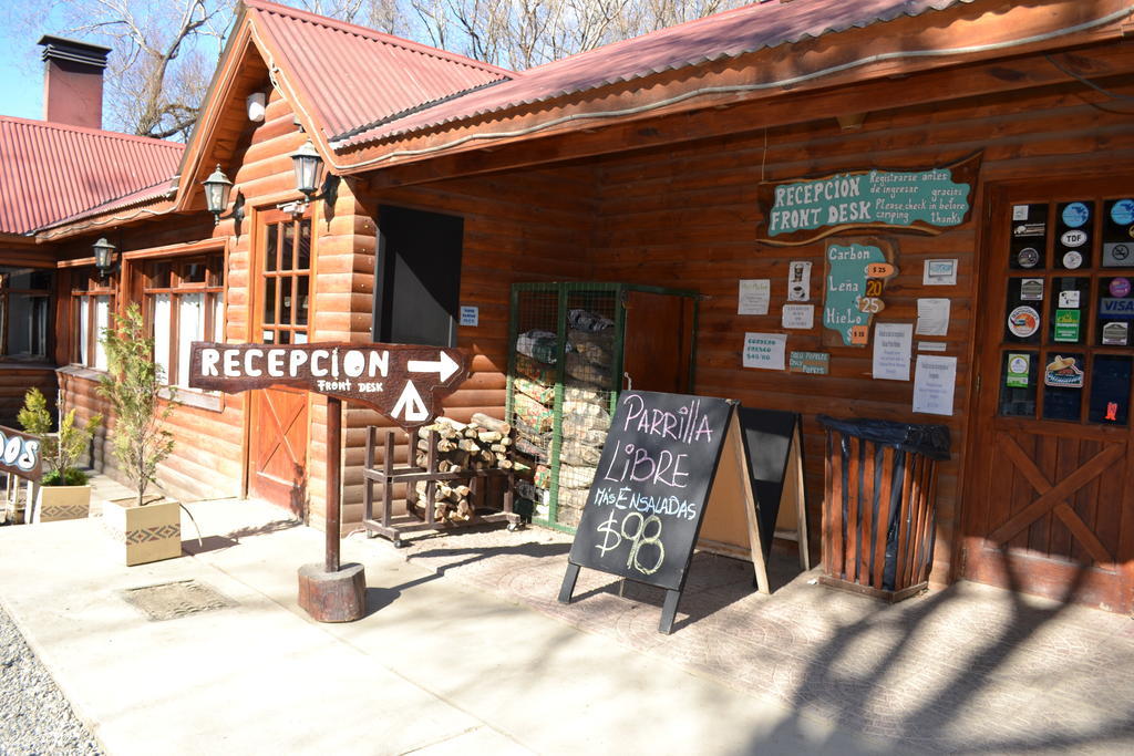 Camping Y Hostal El Ovejero El Calafate Kültér fotó