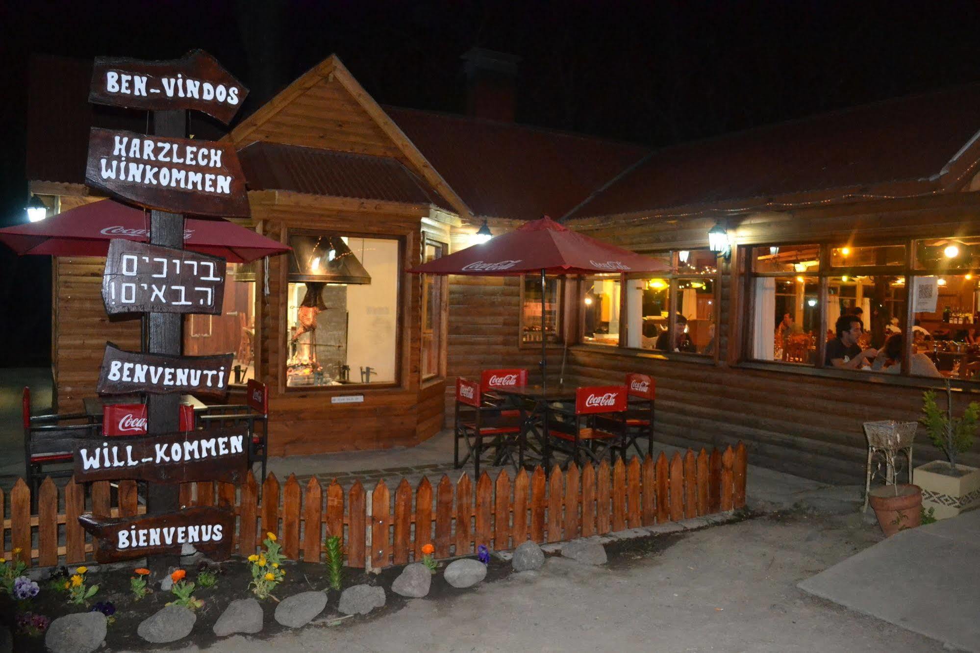 Camping Y Hostal El Ovejero El Calafate Kültér fotó