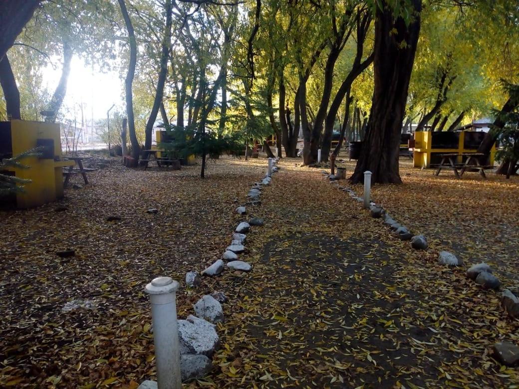 Camping Y Hostal El Ovejero El Calafate Kültér fotó